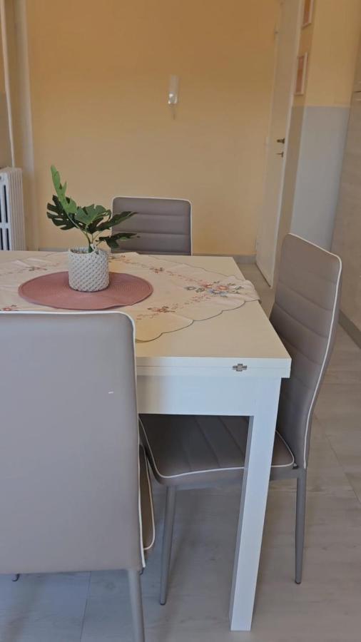 Royal House Reggia Apartment Caserta Bagian luar foto