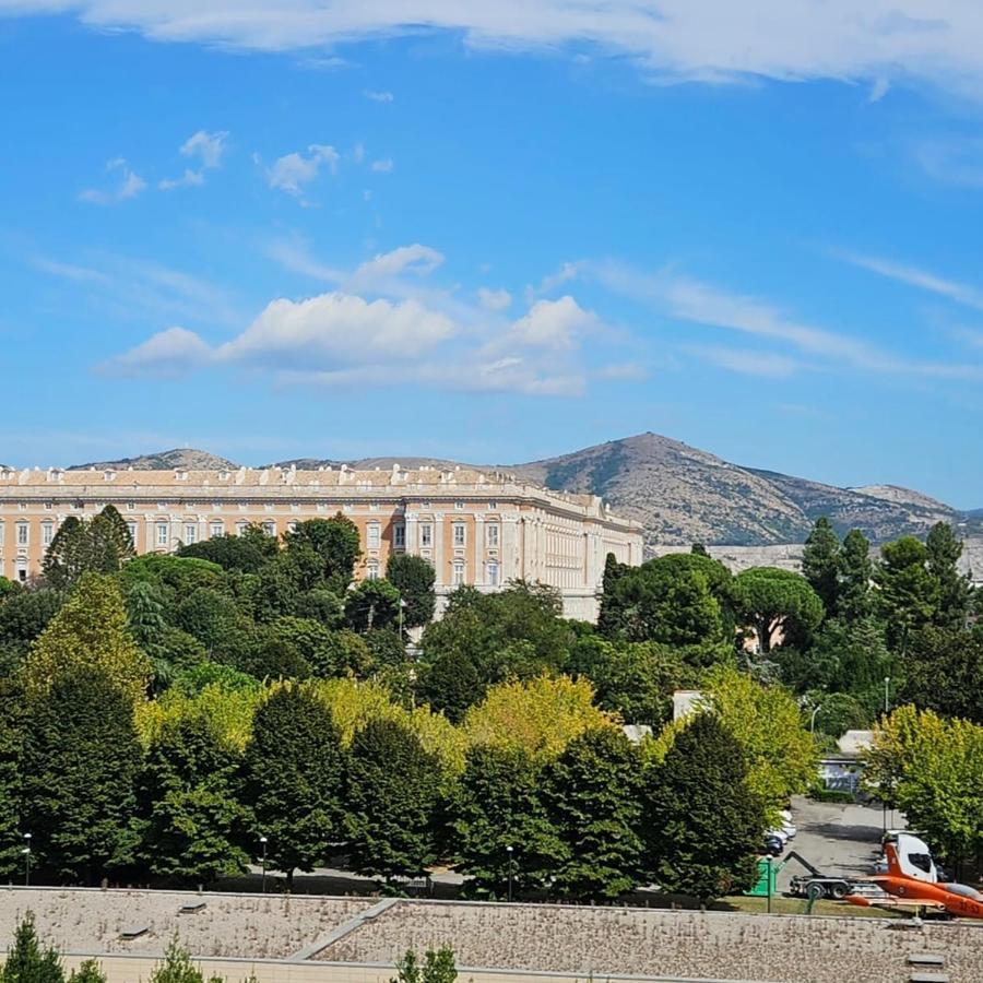 Royal House Reggia Apartment Caserta Bagian luar foto