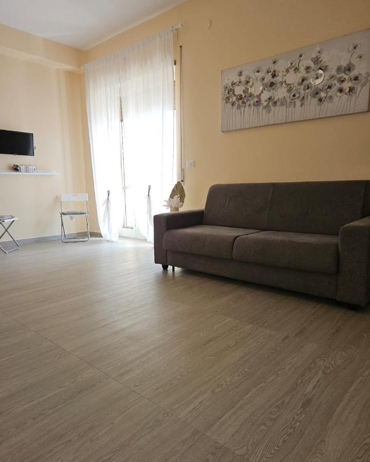Royal House Reggia Apartment Caserta Bagian luar foto